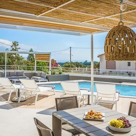 Villa Sleeps 6 Pool Air Con Wifi Karavádhos
